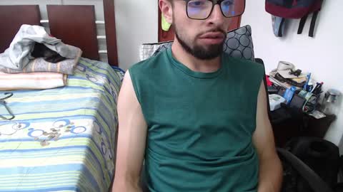 Snapshot of fvckhorneyguy chatting on 06/07/26, 10:02 andrew online show from 06/07/26, 10:02