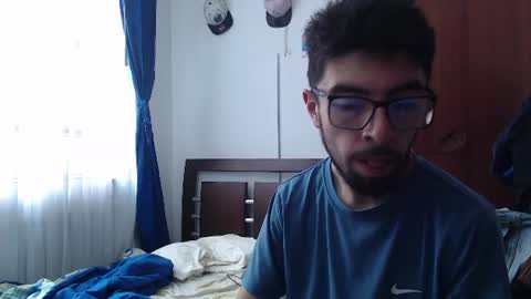 Snapshot of fvckhorneyguy chatting on 06/12/26, 03:22 andrew online show from 06/12/26, 03:22