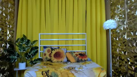 fvckingoliviabio online show from 03/06/25, 11:42