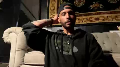 Snapshot of fvvkboyy chatting on 02/07/25, 10:50 fvvkboyy online show from 02/07/25, 10:50