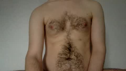 Snapshot of fxj_ chatting on 12/21/24, 10:06 fxj_ online show from 12/21/24, 10:06