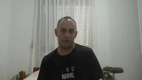 Snapshot of g10303 chatting on 11/10/25, 12:48 g103031910303 online show from 11/10/25, 12:48