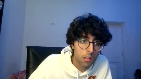 g1ulioo online show from 11/19/25, 11:21