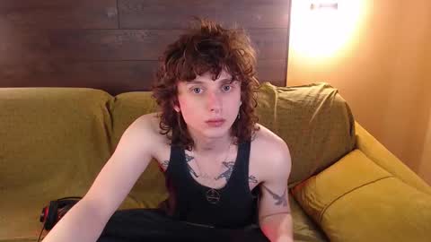 Ian online show from 02/15/26, 07:51