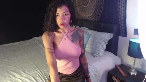 g_bella2025 online show from 01/12/26, 06:57