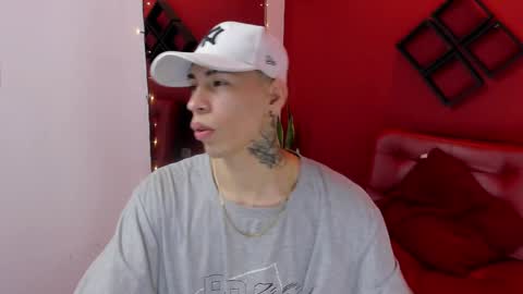 Snapshot of gaarataihen1 chatting on 12/14/24, 12:01 Gaara online show from 12/14/24, 12:01