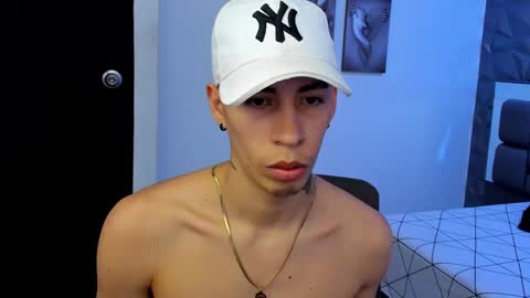 Snapshot of gaarataihen1 chatting on 01/31/25, 05:10 Gaara online show from 01/31/25, 05:10