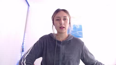 Gabriela online show from 11/18/25, 05:06