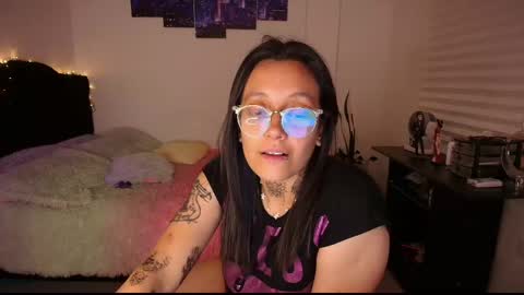 Snapshot of gabbie_kook chatting on 03/09/25, 03:22 gabbie_kook online show from 03/09/25, 03:22