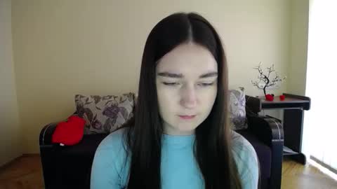 Jaklin online show from 10/27/25, 08:51