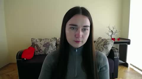 Jaklin online show from 10/28/25, 09:57