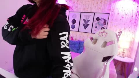 Snapshot of gabby_evanns chatting on 12/29/24, 11:50 gabby_evanns online show from 12/29/24, 11:50