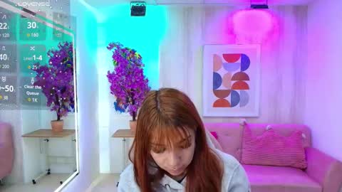 Snapshot of gabby_evanns chatting on 11/28/25, 12:41 gabby_evanns online show from 11/28/25, 12:41