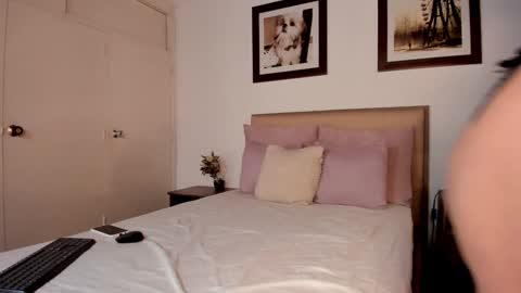 Gabriela online show from 12/23/24, 03:12