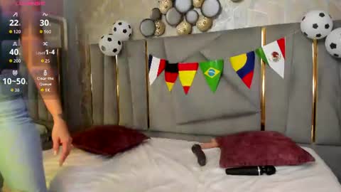 Gaby Santos online show from 07/09/26, 11:58