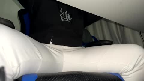 Gabeitches16 online show from 12/17/24, 09:50