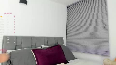 Gabriela  online show from 09/22/25, 03:41