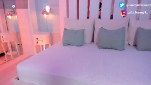 Snapshot of gabi_bunny chatting on 02/20/26, 03:34 Gabi online show from 02/20/26, 03:34