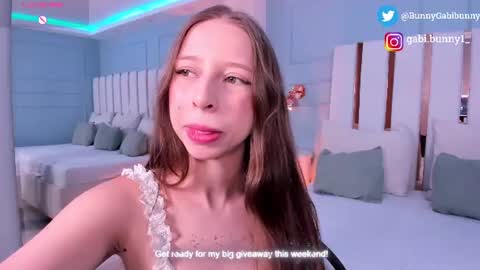 Gabi  online show from 07/03/26, 06:03