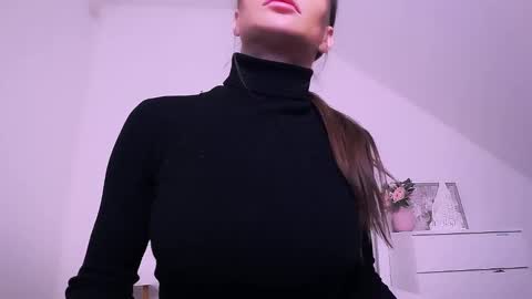 GabiCarter online show from 12/23/24, 06:11