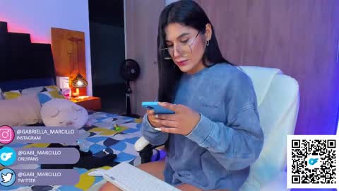 Snapshot of gabi_marcillo chatting on 02/25/25, 04:14 Gabriella Marcillo online show from 02/25/25, 04:14