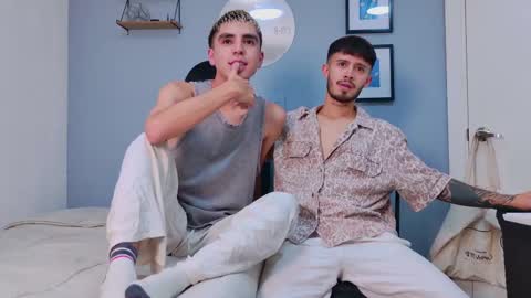 gabriel_and_geronimo online show from 09/16/25, 03:40