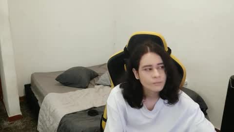 Snapshot of gabriel_olx chatting on 01/08/26, 05:37 gabriel online show from 01/08/26, 05:37