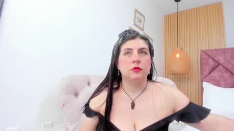 Gabriela. online show from 04/22/26, 12:39