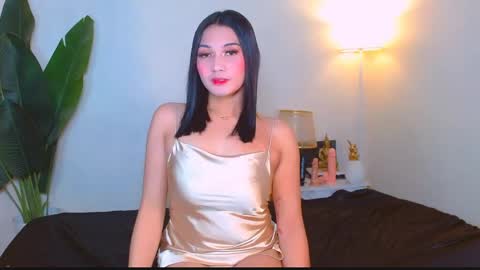 gabriela_deluxe online show from 04/19/26, 03:50