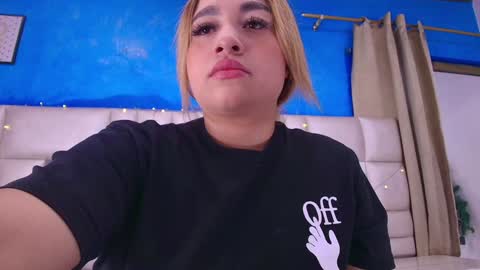 Snapshot of gabriela_leone chatting on 12/12/24, 07:15 gabriela online show from 12/12/24, 07:15