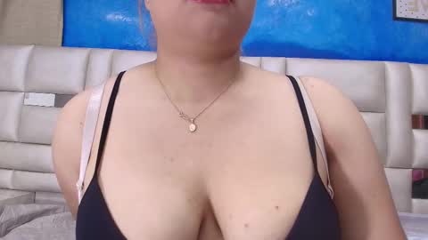 Snapshot of gabriela_leone chatting on 03/04/25, 07:11 gabriela online show from 03/04/25, 07:11