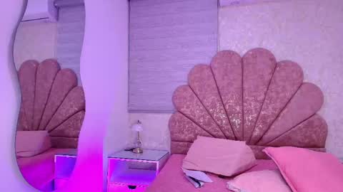 gabriela online show from 04/15/26, 07:58