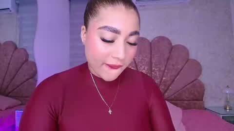 Snapshot of gabriela_leone chatting on 04/25/26, 07:22 gabriela online show from 04/25/26, 07:22