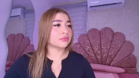 Snapshot of gabriela_leone chatting on 04/26/26, 07:11 gabriela online show from 04/26/26, 07:11