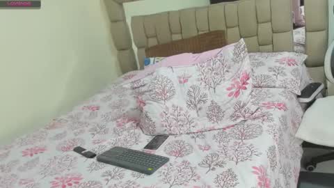 gabriela ponce online show from 02/22/25, 03:12