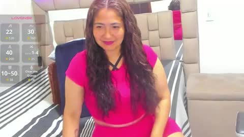 gabriela ponce online show from 11/26/25, 10:22