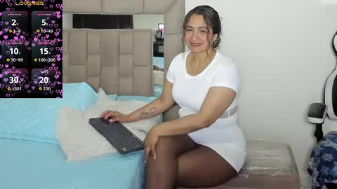 Snapshot of gabriela_ponce chatting on 05/06/26, 01:47 gabriela ponce online show from 05/06/26, 01:47
