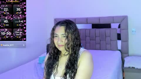 Snapshot of gabriela_ponce chatting on 05/18/26, 04:07 gabriela ponce online show from 05/18/26, 04:07