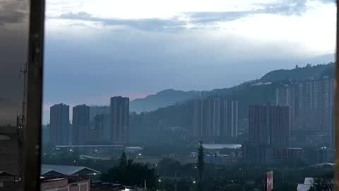 Gabriela salgado online show from 10/02/25, 10:44