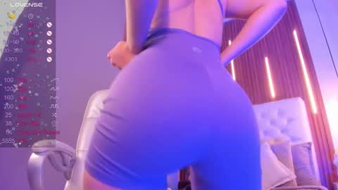 gabrielaastone online show from 11/05/25, 04:12