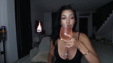 Snapshot of gabrielaaxxx chatting on 07/03/26, 10:16 i love to squirt online show from 07/03/26, 10:16