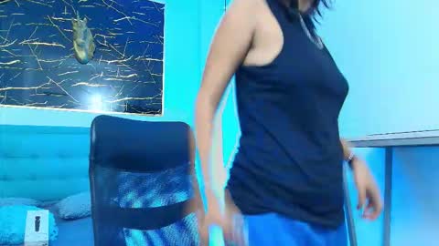 GABRIELA online show from 11/19/25, 04:18