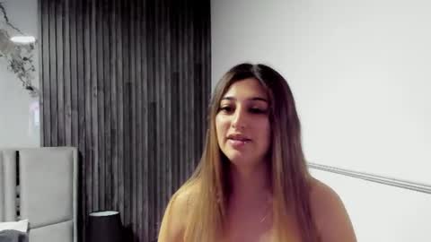 Gabriela Kassi online show from 06/15/26, 11:34