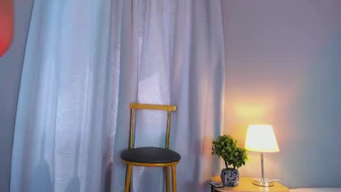 Snapshot of gabrielam_ms chatting on 05/18/26, 05:08 Gabriela Evans MS online show from 05/18/26, 05:08