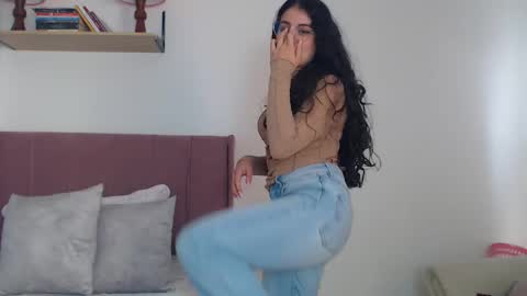 GabrielaRossa online show from 02/19/25, 05:06