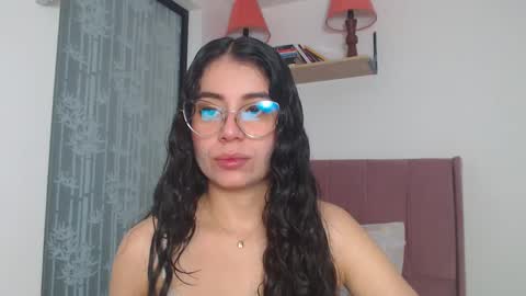 GabrielaRossa online show from 03/04/25, 12:22