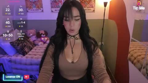 Gabriela Torres  online show from 10/29/25, 04:20