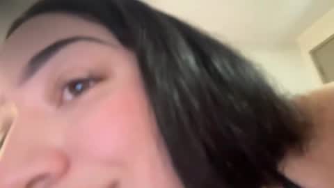 Dani online show from 04/24/26, 08:11