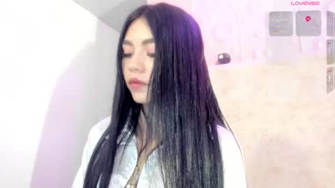 Snapshot of gabriella27_ chatting on 07/11/26, 02:09 gabriella online show from 07/11/26, 02:09