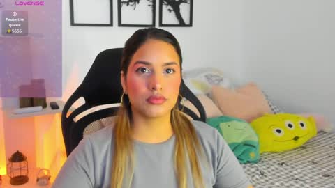 Snapshot of gabriella__tom chatting on 05/05/26, 09:34 Gabriella online show from 05/05/26, 09:34